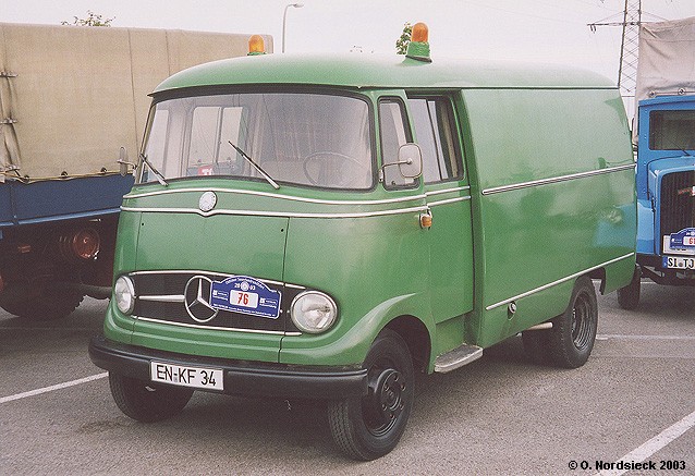 Mercedes L 319 Kasten 1956 erschien der erste MercedesKleintransporter 