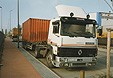 Renault R 330 Containersattelzug